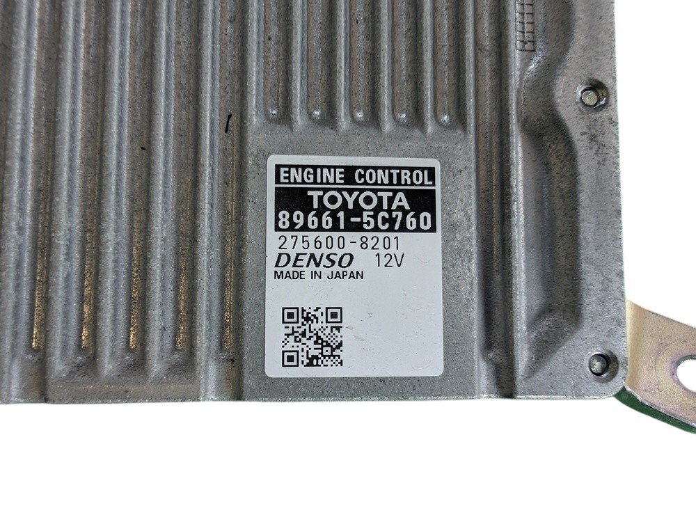 Toyota Aqua nhp10 ecu 89661-5c760 image 3