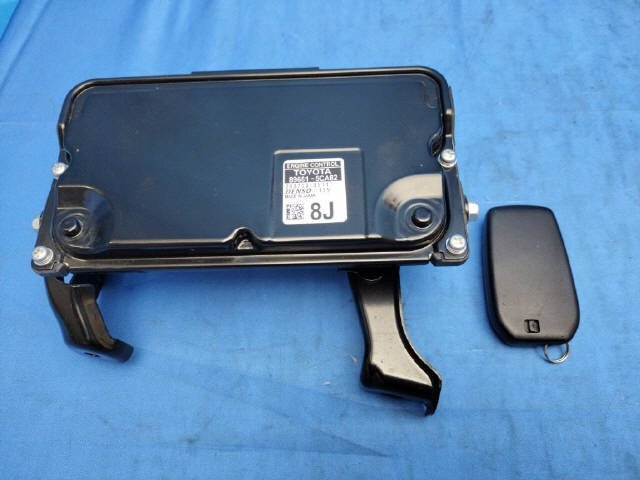 TOYOTA YARIS CROSS ECU 89661-5CA82  image 2